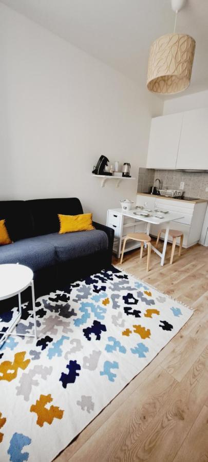 Agreable 2 Pieces - Rue Du Vieux Versailles Buitenkant foto