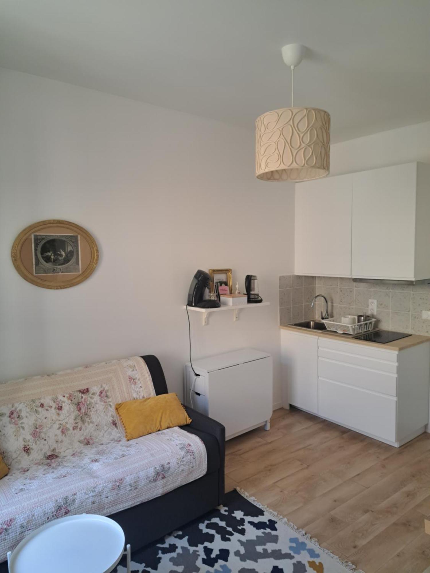 Agreable 2 Pieces - Rue Du Vieux Versailles Buitenkant foto
